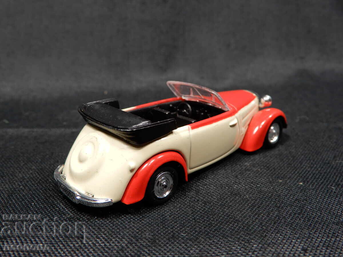 Livrarea 1/64 MAȘINUȚĂ METALICĂ RETRO IFA F8 CABRIO GRELL Livrarea 1/64 MAȘINUȚĂ METALICĂ RETRO IFA F8 CABRIO GRELL