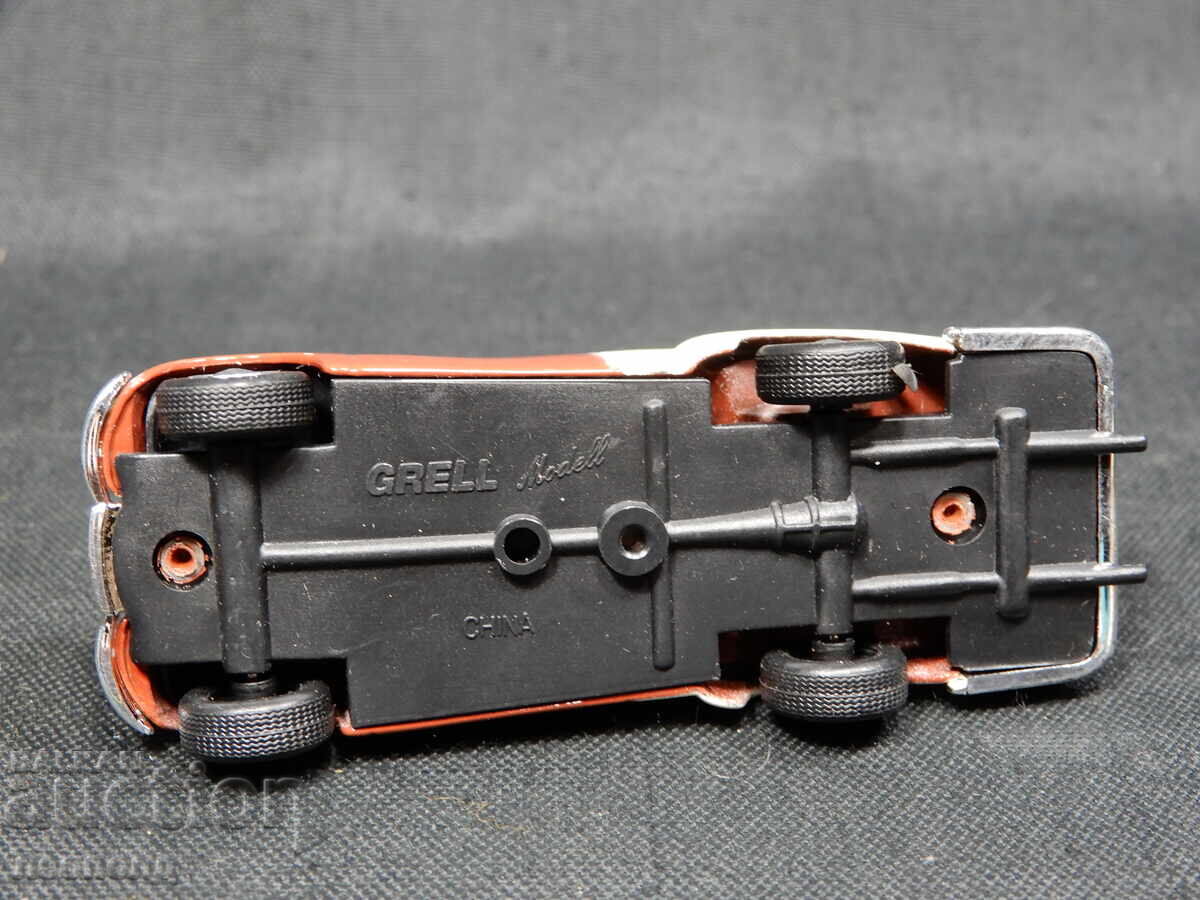 1/64 MAȘINUȚĂ METALICĂ RETRO IFA F9 PRITSCHE GRELL - 6 1/64 MAȘINUȚĂ METALICĂ RETRO IFA F9 PRITSCHE GRELL - 6