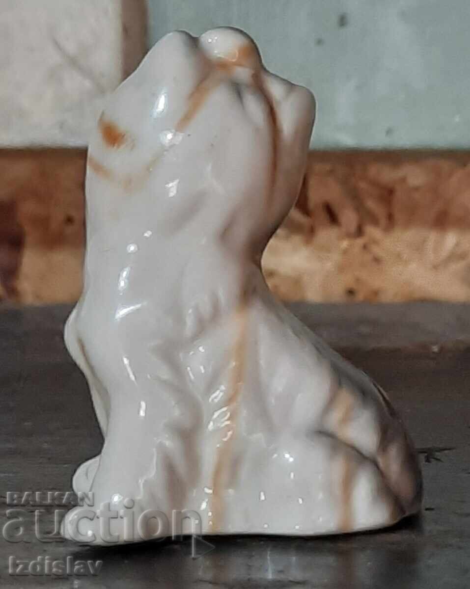 Porcelain dog figurine with price € 16.00 | 31.29 BGN