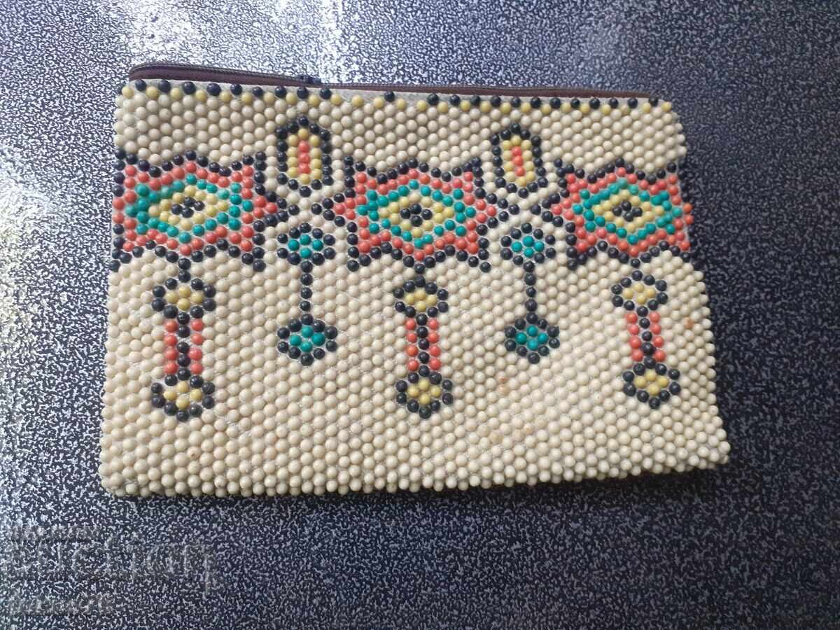 Geanta veche cu margele