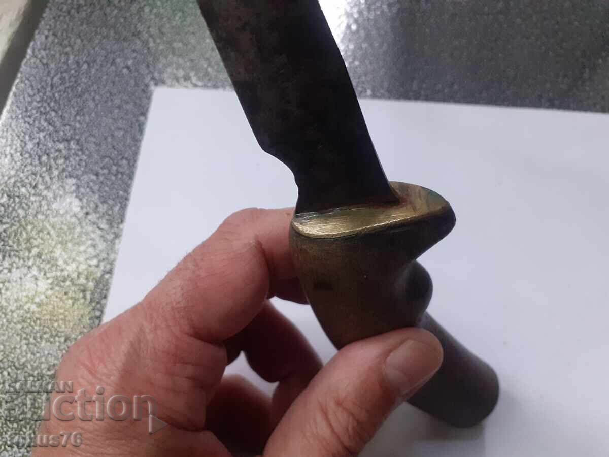 Стар качествен нож - 5 Стар качествен нож - 5