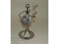Metal musician figure, nuts