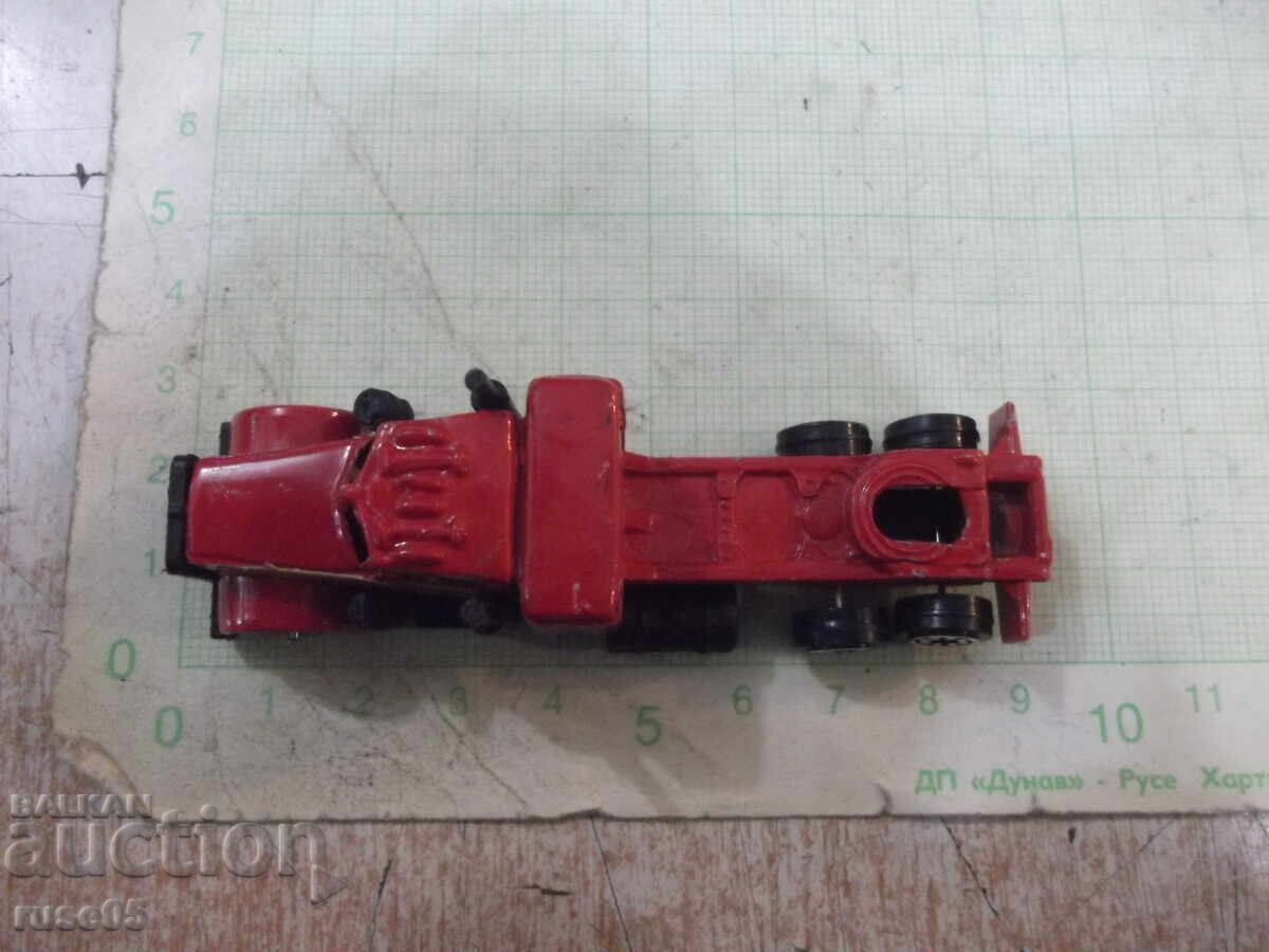 Mașină - 844 cu preț 3.00 BGN | € 1.53