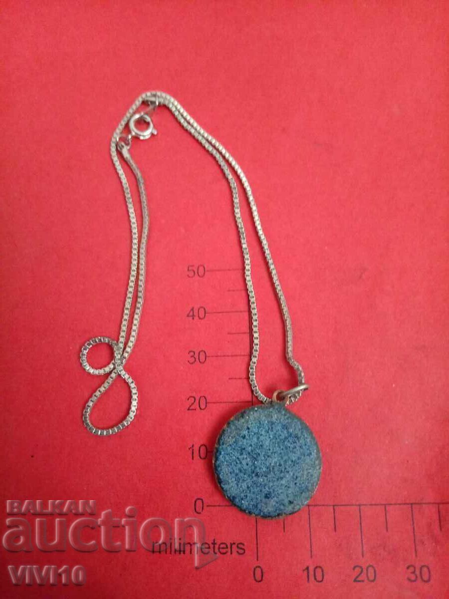 Antique porcelain necklace with price 40.00 BGN | € 20.45