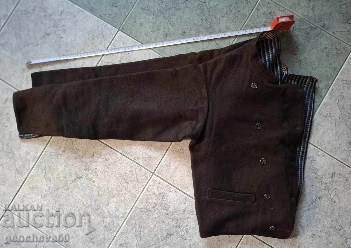 Delivery of Authentic Men's Anteriya with Sleeves Traditional Costume