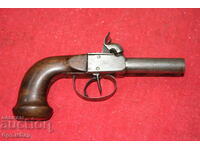 Double-barreled capsule small double-barreled capsule pistol. *1