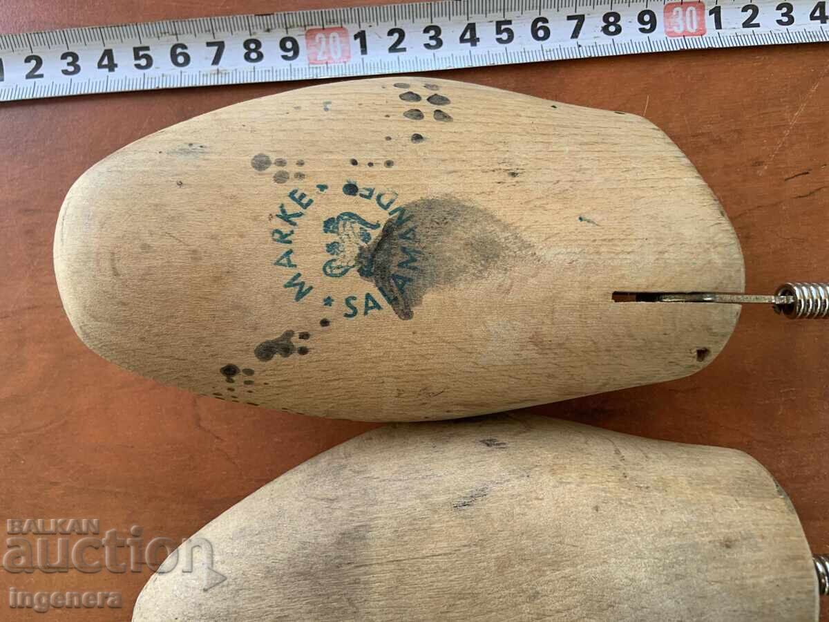 КАЛЪП КАЛЪПИ ЗА ОБУВКИ ДЪРВО МАРКОВИ ОБТЕГАЧИ РАЗТЕГАЧИ с цена 12.00 лв. | € 6.14