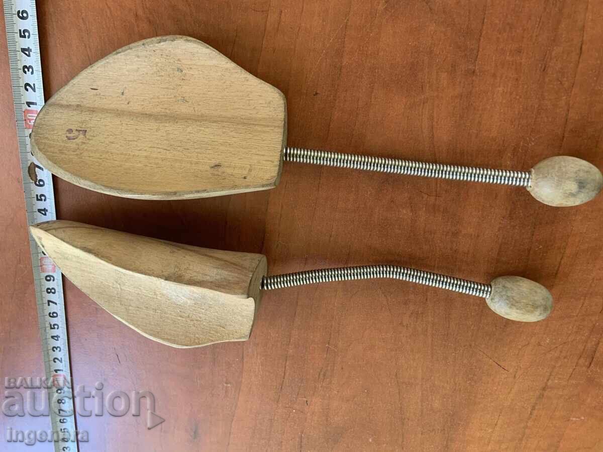 Auction MOLD SHOE MOLDS WOOD BRANDED TENSIONERS STRETCHERS Auction MOLD SHOE MOLDS WOOD BRANDED TENSIONERS STRETCHERS