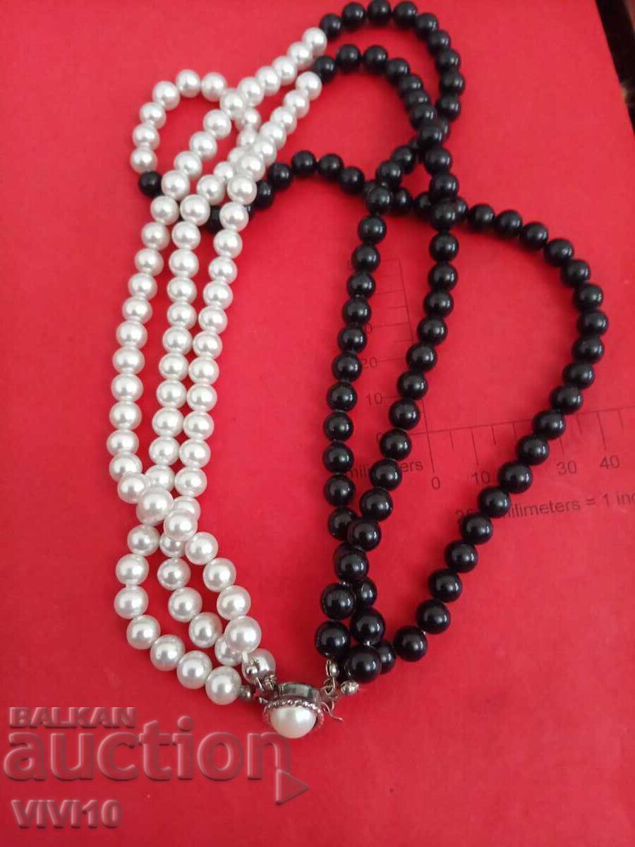 Старинно колие с перли с цена 30.00 лв. | € 15.34