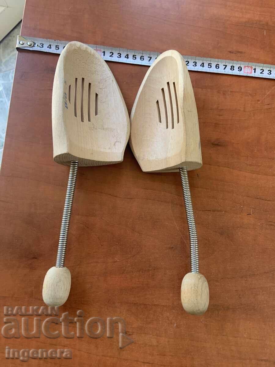 MOLD SHOE MOLDS WOOD BRANDED TENSIONERS STRETCHERS with price 12.00 BGN | € 6.14 MOLD SHOE MOLDS WOOD BRANDED TENSIONERS STRETCHERS with price 12.00 BGN | € 6.14
