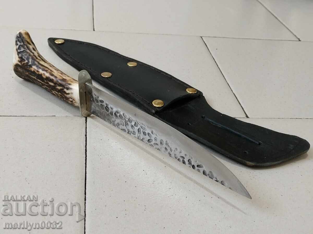 Auction Hunting knife with sheath, deer antler handle, crossguard Auction Hunting knife with sheath, deer antler handle, crossguard