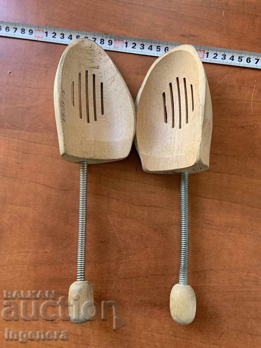 MOLD SHOE MOLDS WOOD BRANDED TENSIONERS STRETCHERS with price 12.00 BGN | € 6.14