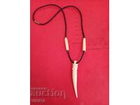 Старинно колие от кост и мъниста