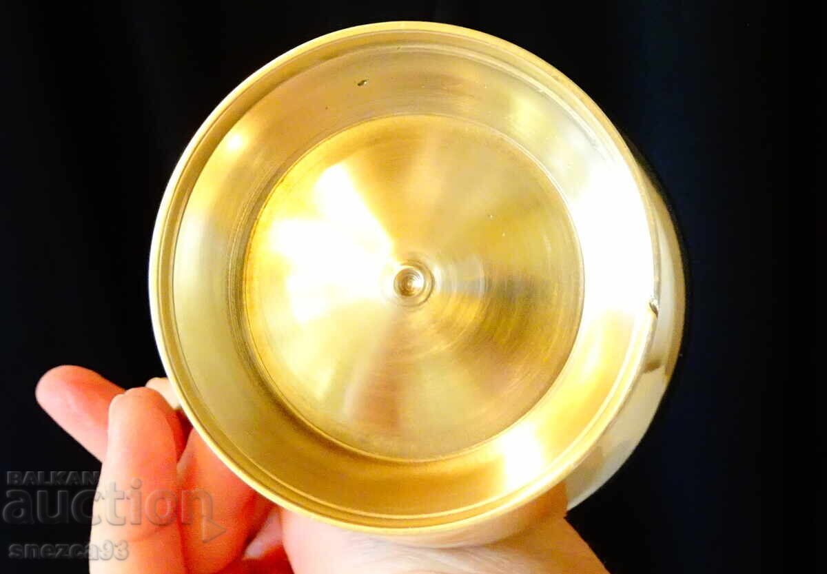 Немска бронзова кана за вино,ракия,барок - 5 Немска бронзова кана за вино,ракия,барок - 5