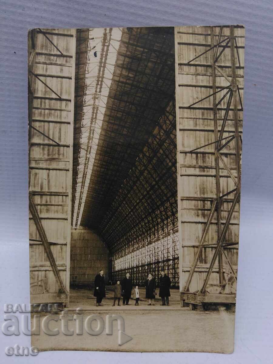 ROYAL PHOTO - DOLNA MITROPOLIA AIRPORT HANGAR ROYAL PHOTO - DOLNA MITROPOLIA AIRPORT HANGAR