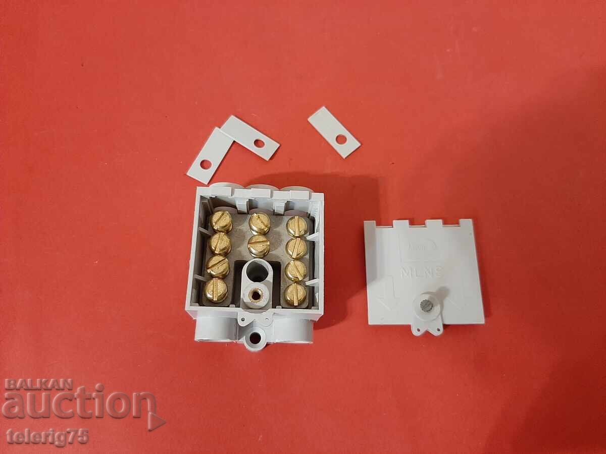 Αγγλικός Συνδετήρας Καλωδίων για Καλώδια έως 50mm2 με 5 εισόδους Ορείχαλκος