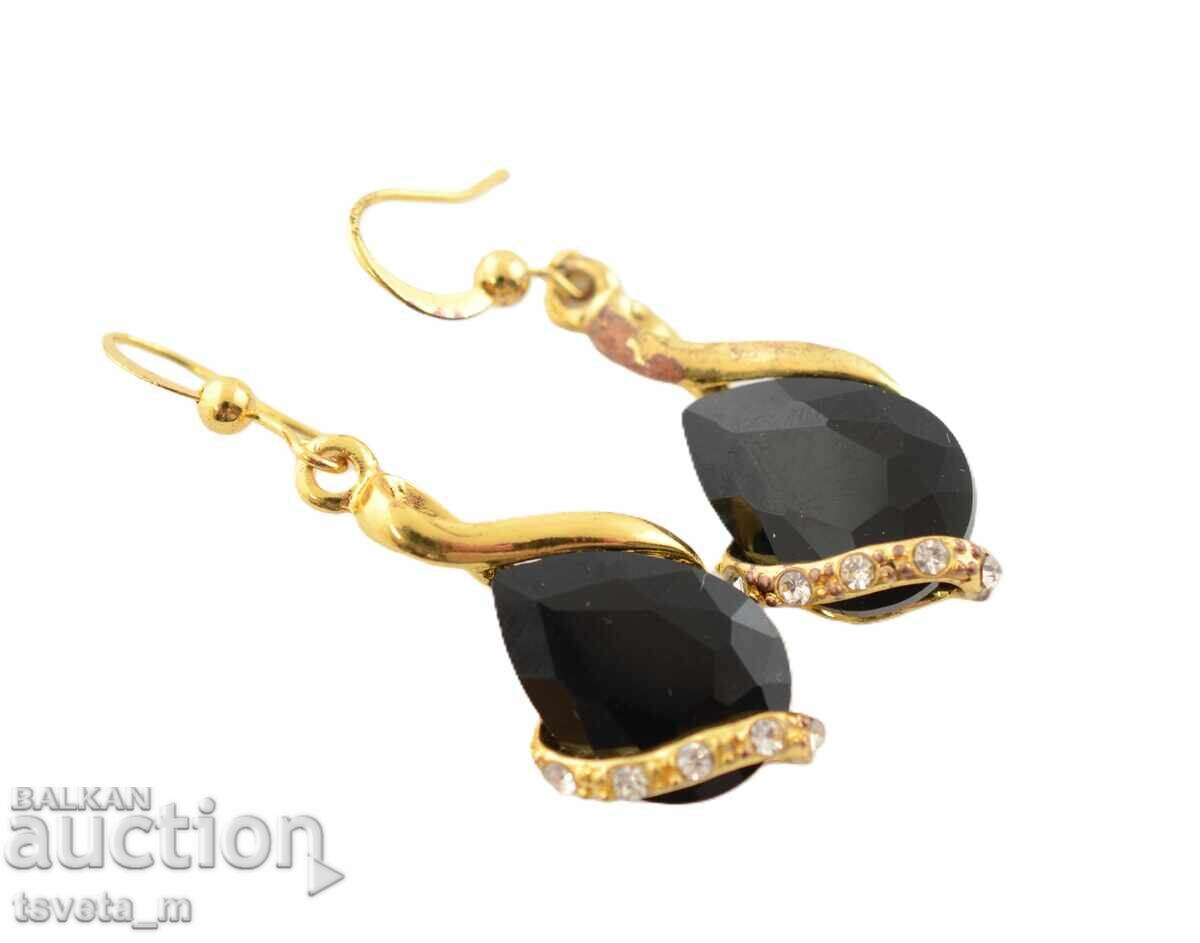 Necklace necklace and earrings set with price 6.00 BGN | € 3.07