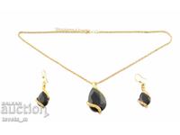 Necklace necklace and earrings set
