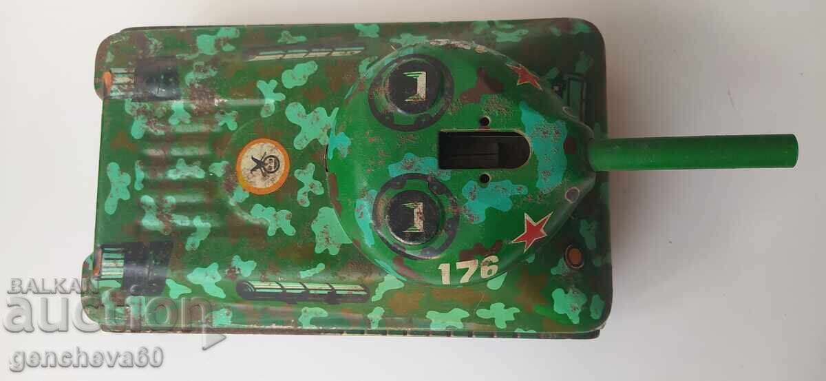 Δημοπρασία Ρωσικό ρετρό τανκ παιχνίδι από λαμαρίνα