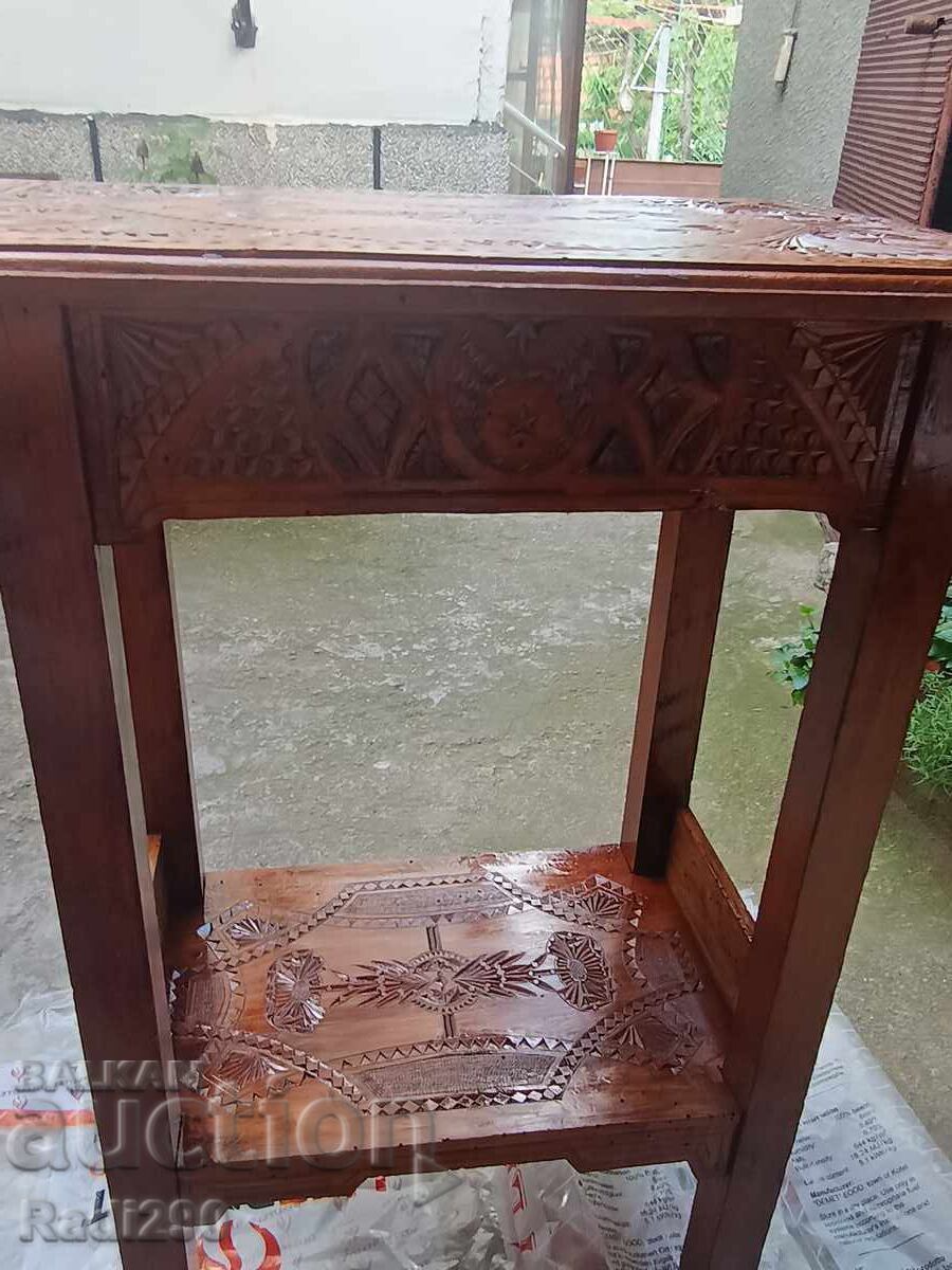 Auction  Antique church table