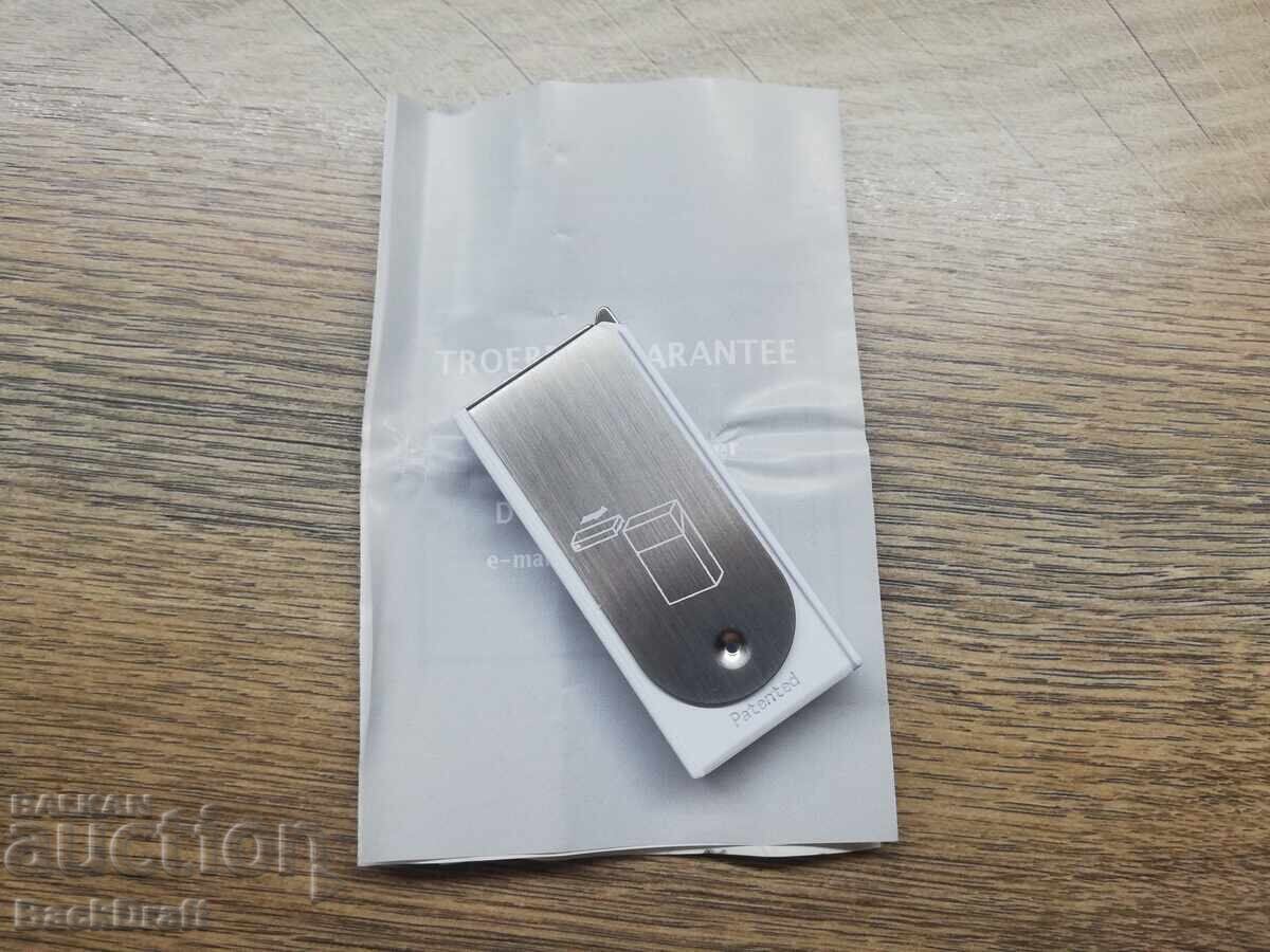 Advertising Gas Piezo Lighter Troeber "Marlboro" Flavor Plus - 6 Advertising Gas Piezo Lighter Troeber "Marlboro" Flavor Plus - 6