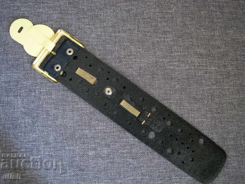 Curea ceas damă Hirsch Luna, etichetă art deco cu preț 30.00 BGN | € 15.34