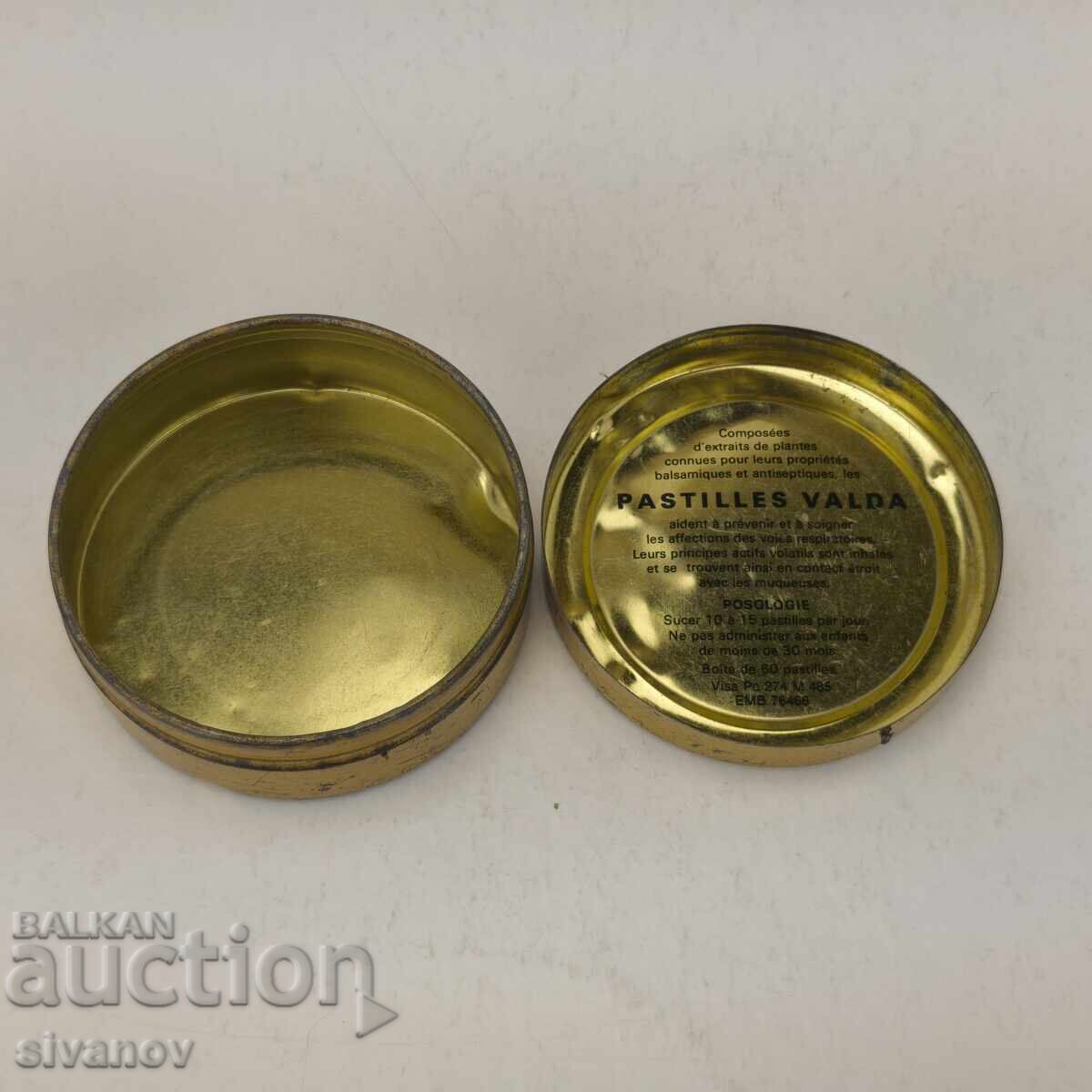 Old French metal VALDA Pastilles candy box #5969 - 5