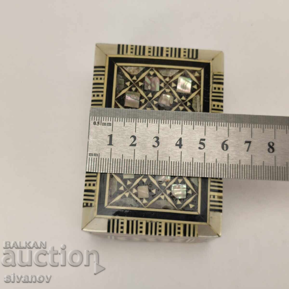 Παλιό ξύλινο κουτί κοσμημάτων με μαργαριτάρι ένθετο #5971 - 6