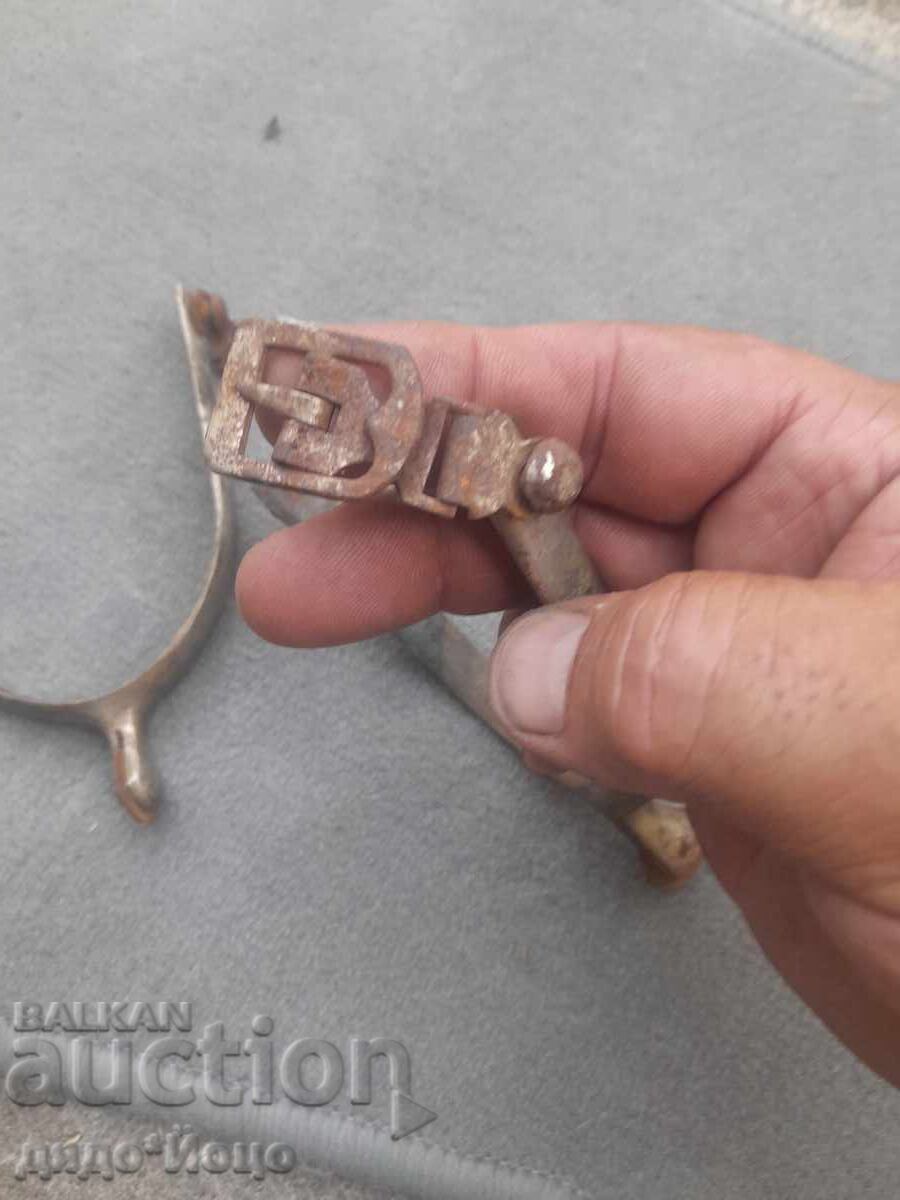Old bronze cavalry spurs in good condition - 6