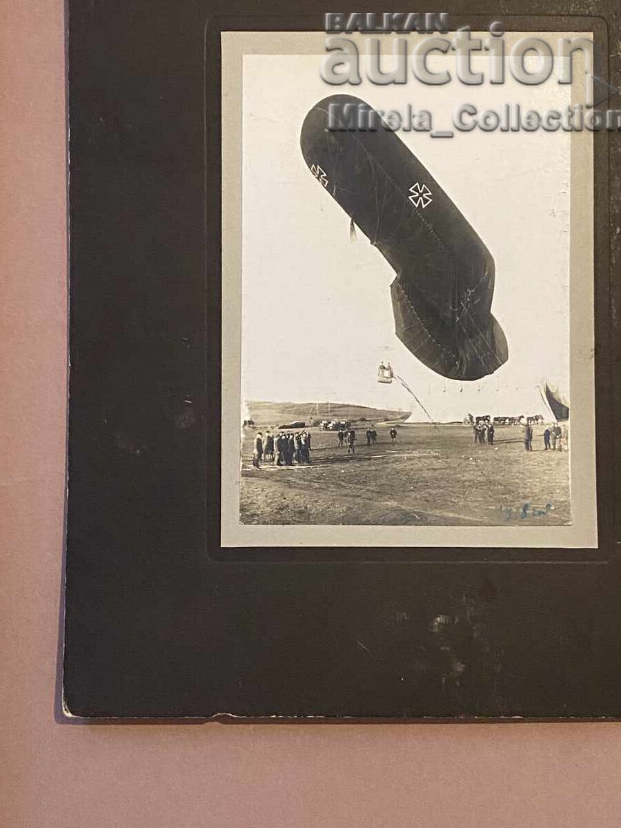 Fotografie balon zmeu dirijabil Bătălia de la Doiran 1918 cu preț 150.00 BGN | € 76.69 Fotografie balon zmeu dirijabil Bătălia de la Doiran 1918 cu preț 150.00 BGN | € 76.69