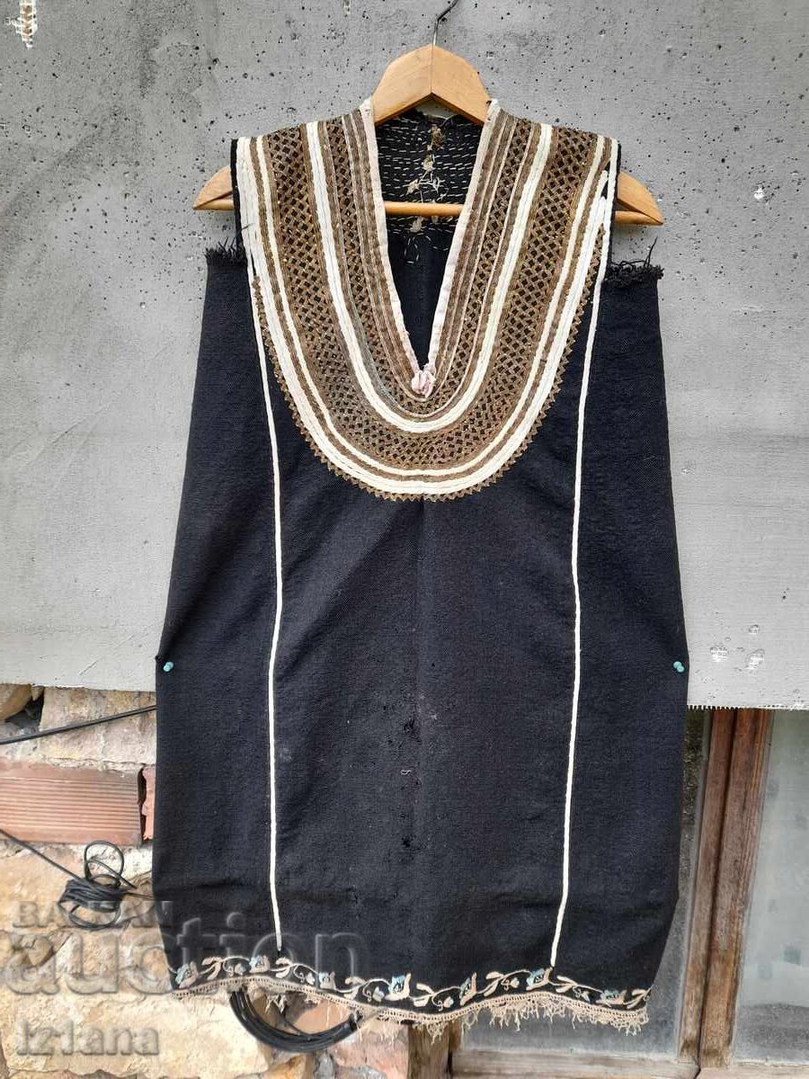 Παλιό αεροπλάνο, παραδοσιακή φορεσιά με τιμή 160.00 BGN | € 81.81