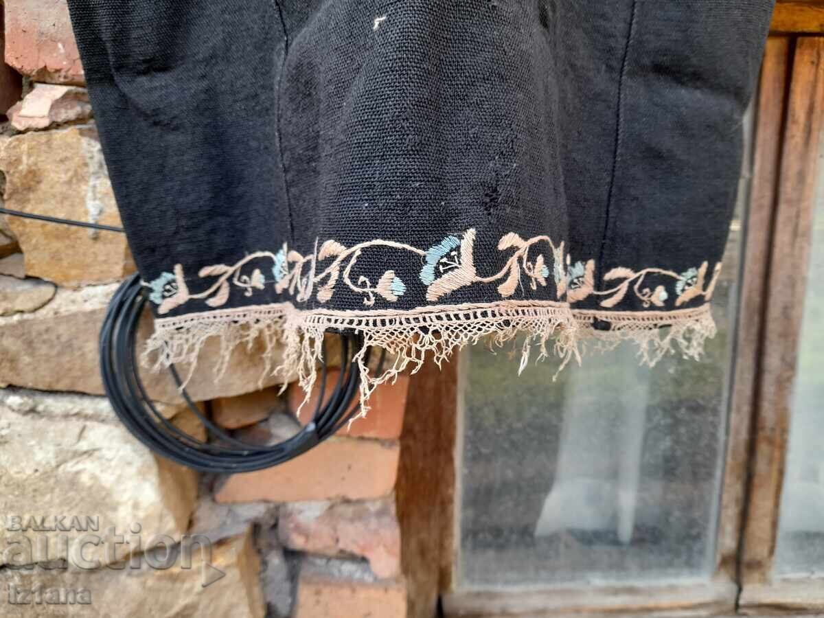 Παλιό αεροπλάνο, παραδοσιακή φορεσιά - 6