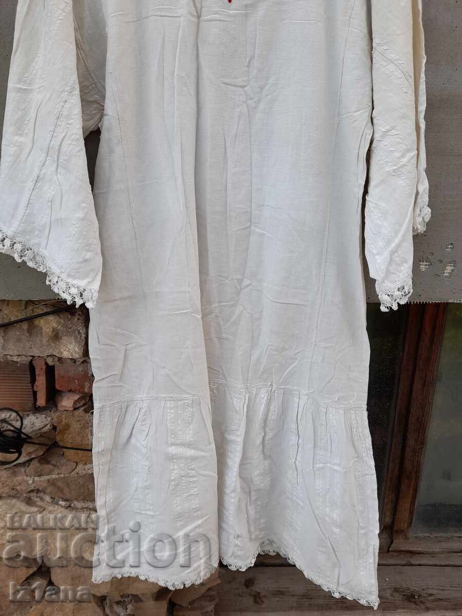 Auction Vintage Women's Fringe Dress Shirt Auction Vintage Women's Fringe Dress Shirt