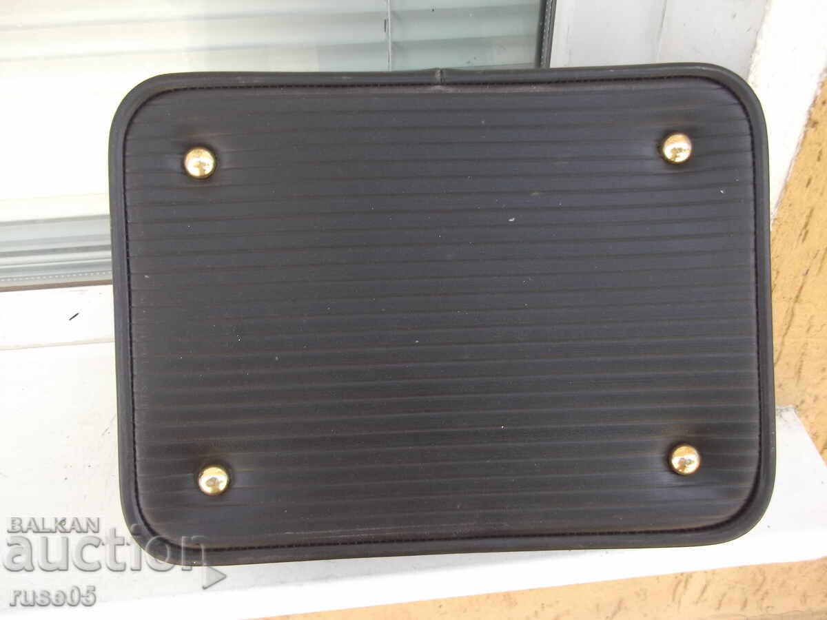 Τσάντα γυναικεία τύπου βαλιτσάκι - 5