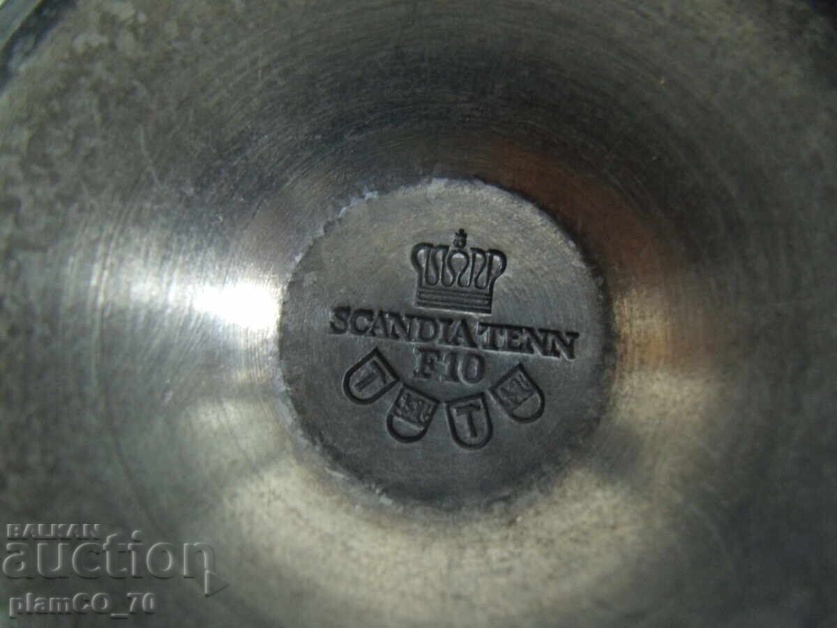 Auction №8080 Old metal / tin cups - SCANDIA TENN F10 Auction №8080 Old metal / tin cups - SCANDIA TENN F10