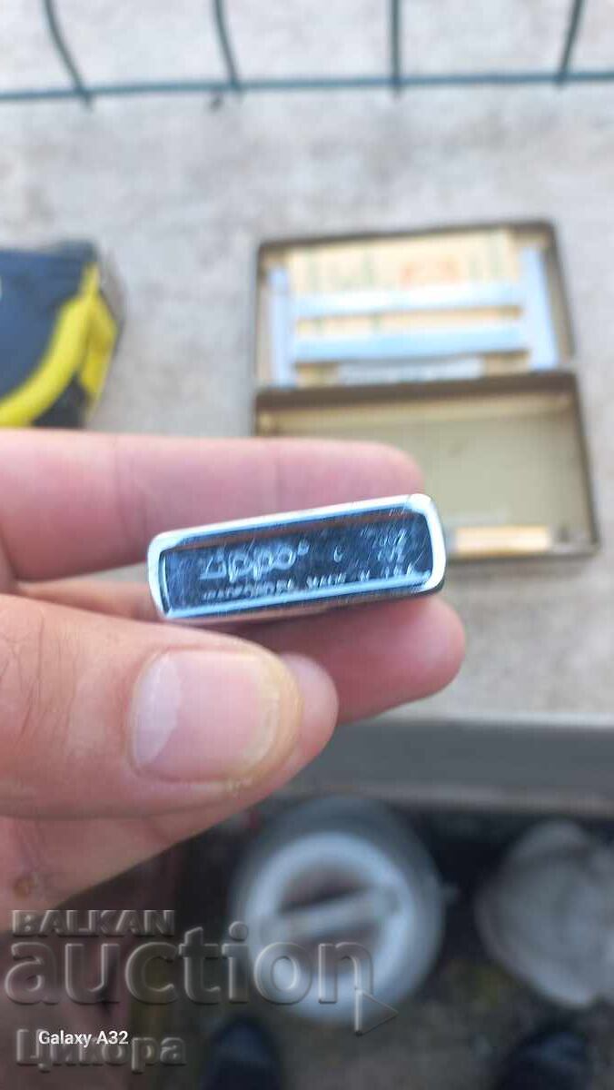 Delivery of ZIPPO LIGHTER, TOBACCO CASE, CIGARETTES Delivery of ZIPPO LIGHTER, TOBACCO CASE, CIGARETTES
