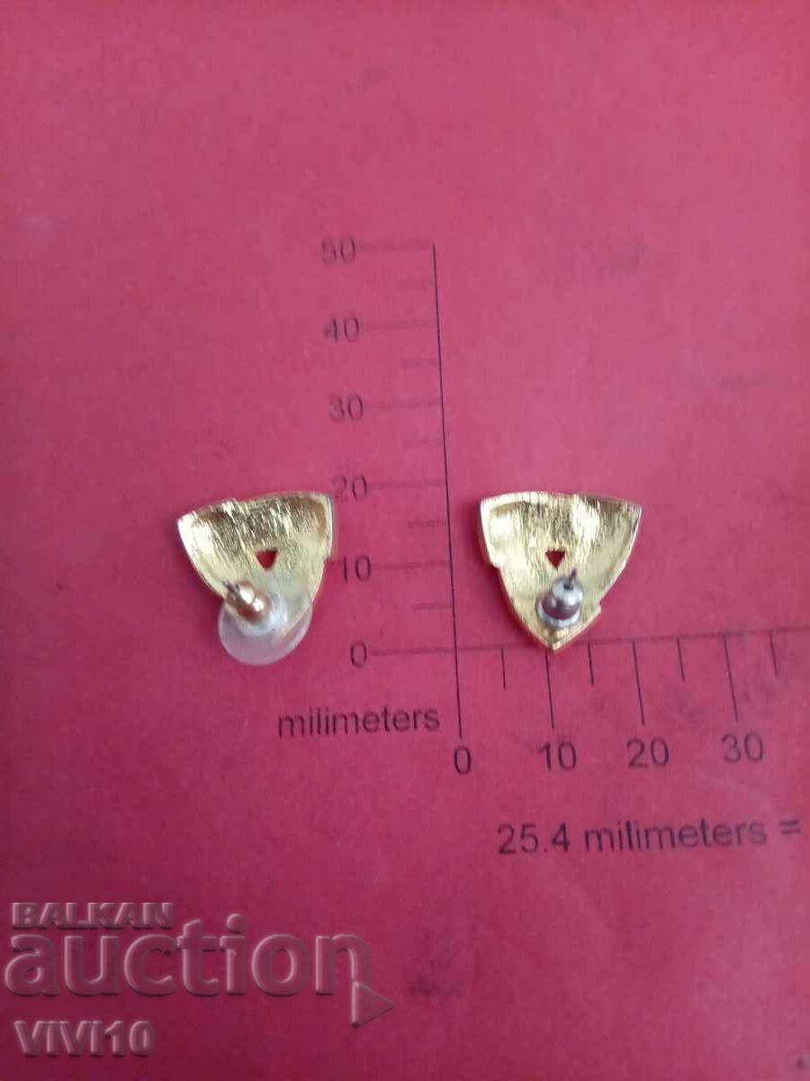 Antique enamel earrings with price 20.00 BGN | € 10.23