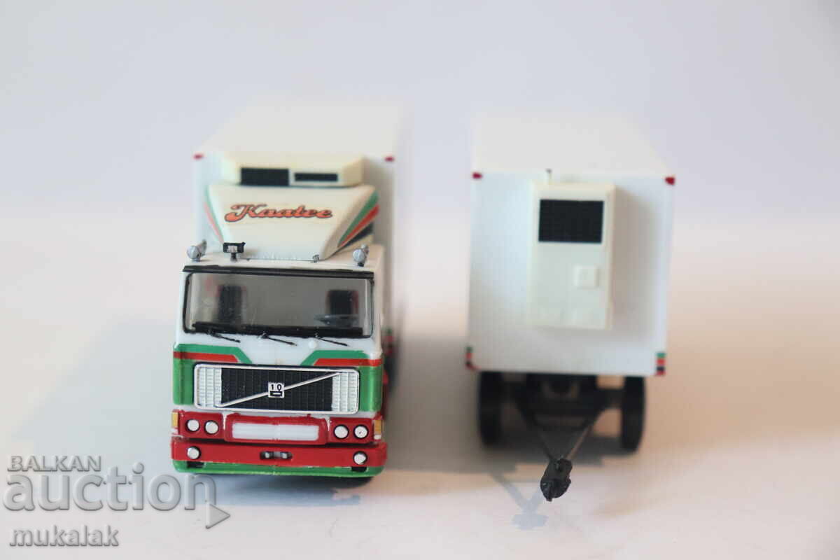 Delivery of HERPA H0 1/87 VOLVO Model Car Truck TIR