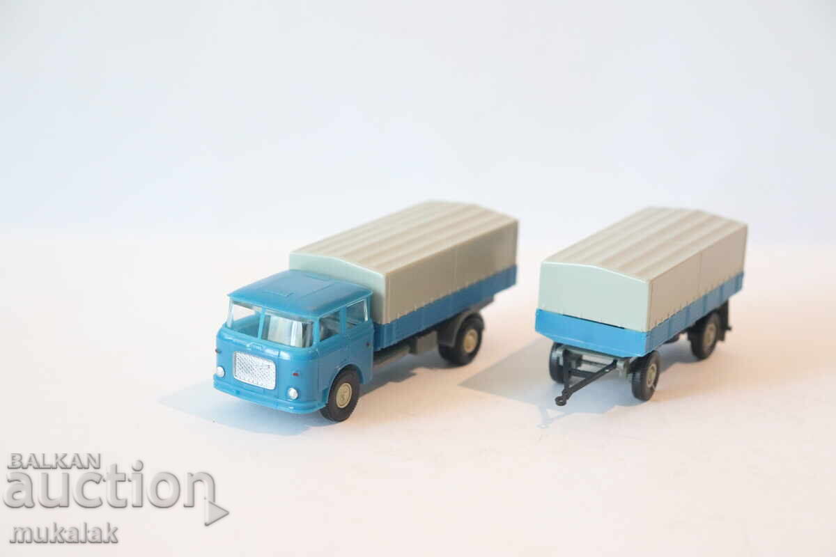 PERMOT PREFO H0 1/87 SKODA CAMION MODEL MAȘINĂ DE REMORCARE cu preț 30.00 BGN | € 15.34 PERMOT PREFO H0 1/87 SKODA CAMION MODEL MAȘINĂ DE REMORCARE cu preț 30.00 BGN | € 15.34