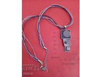 Старинно колие с емаил