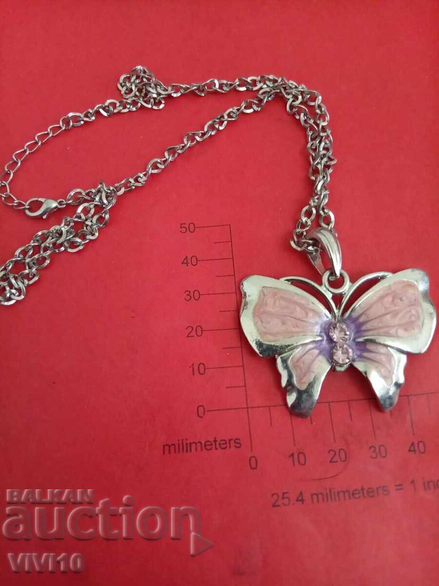 Старинно колие с емаил и камъни