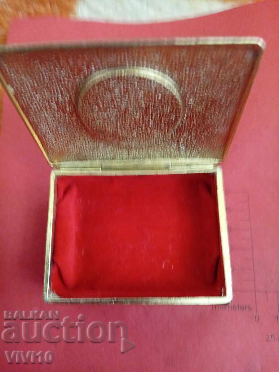 Auction Antique jewelry box, bronze, gilding Auction Antique jewelry box, bronze, gilding