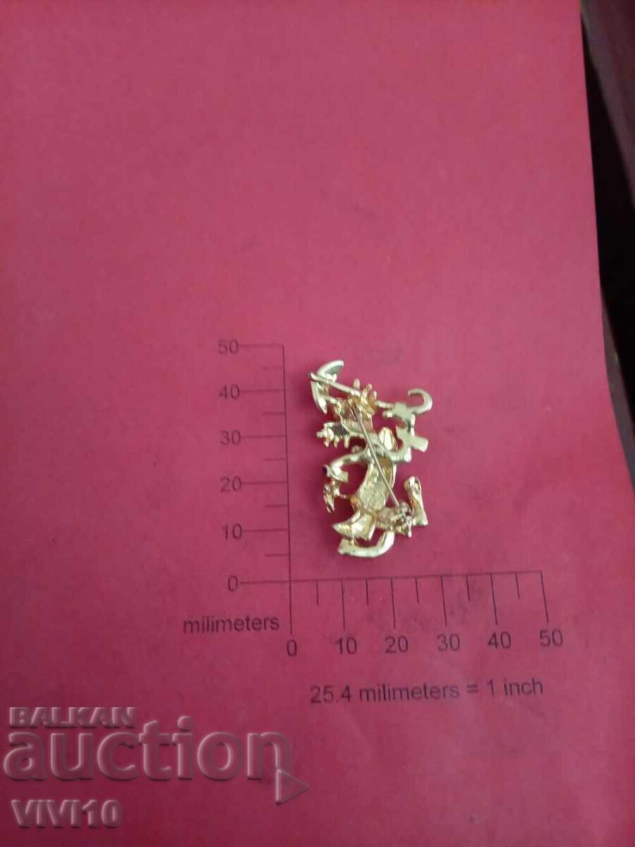 Старинна брошка емаил с цена € 15.00 | 29.34 лв.