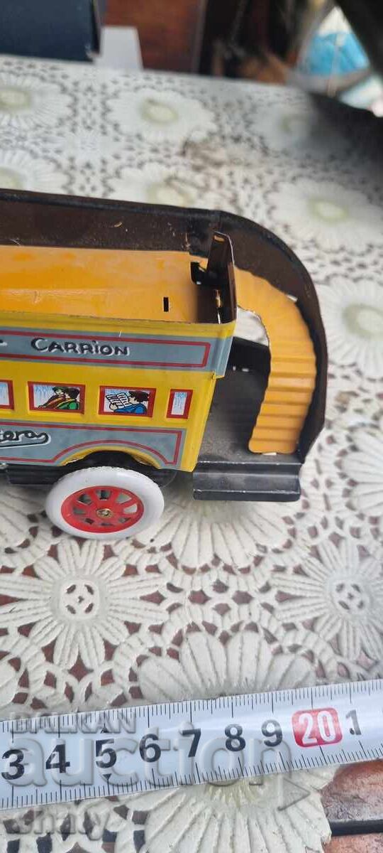 Delivery of Tin toy Delivery of Tin toy