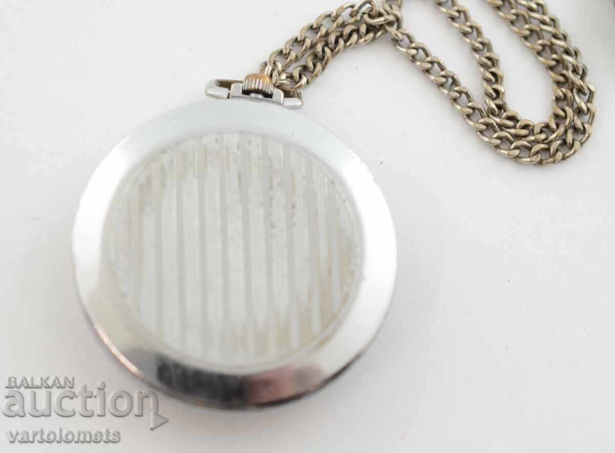 Παράδοση Τσέπης ρολόι MOLNIJA SEKONDA USSR - λειτουργεί Παράδοση Τσέπης ρολόι MOLNIJA SEKONDA USSR - λειτουργεί