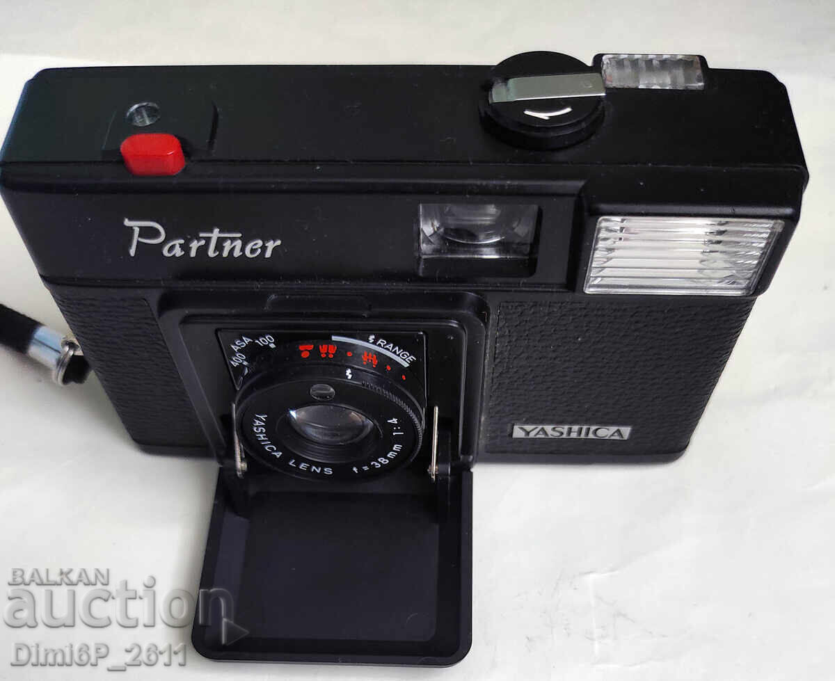 Aparat foto Yashica Partner 35mm