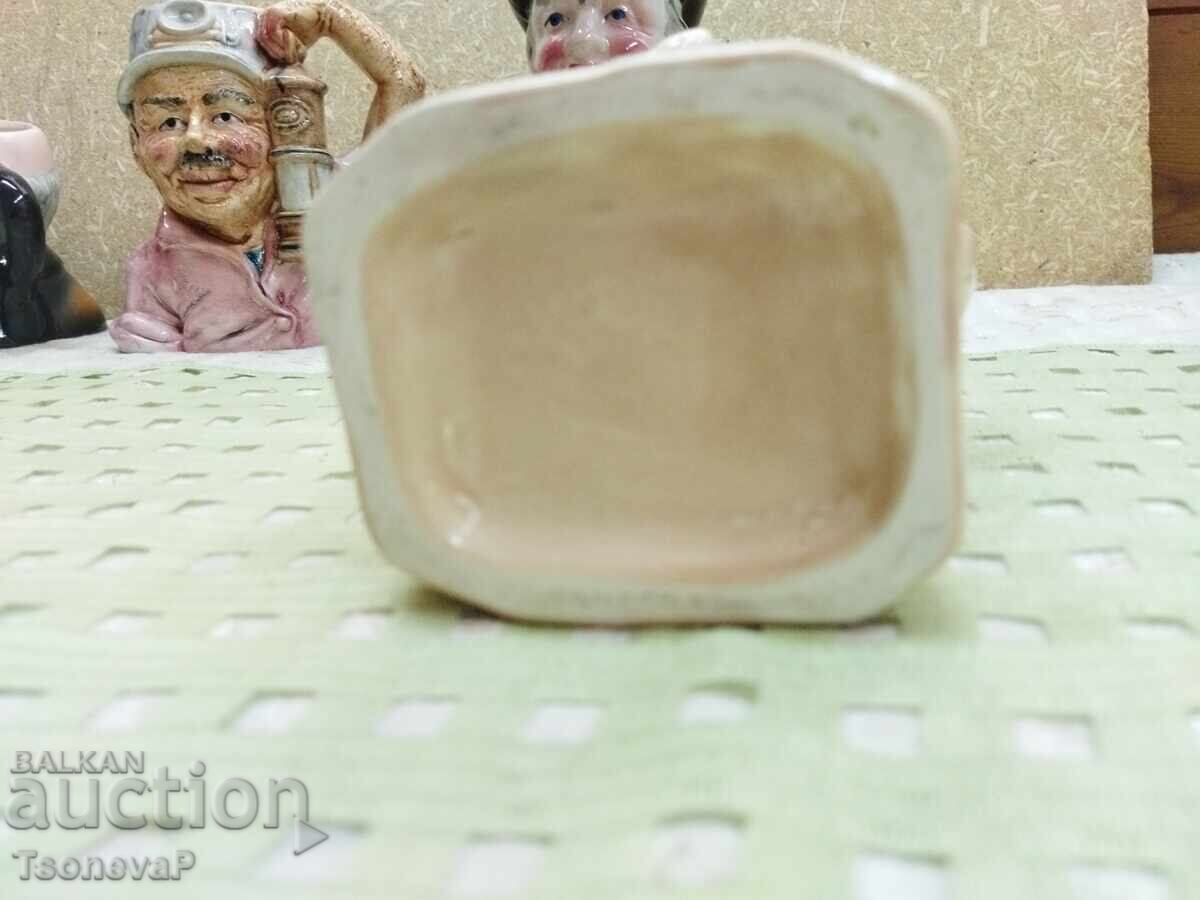 Porcelain Toby Jug, Fillpot, Philpot - 6 Porcelain Toby Jug, Fillpot, Philpot - 6