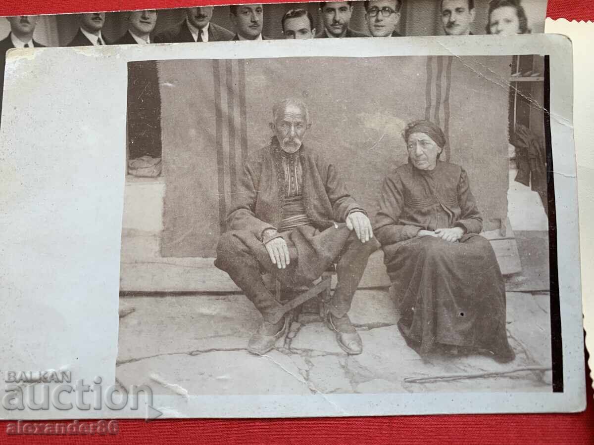 Δημοπρασία Λοτ από 8 παλιές φωτογραφίες