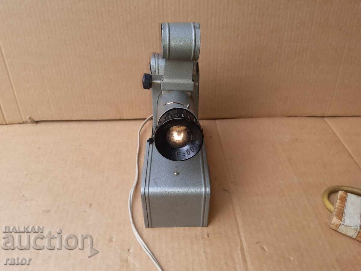 Παλιός προβολέας, διαφανοσκόπιο, ΛΕΙΤΟΥΡΓΕΙ - 6