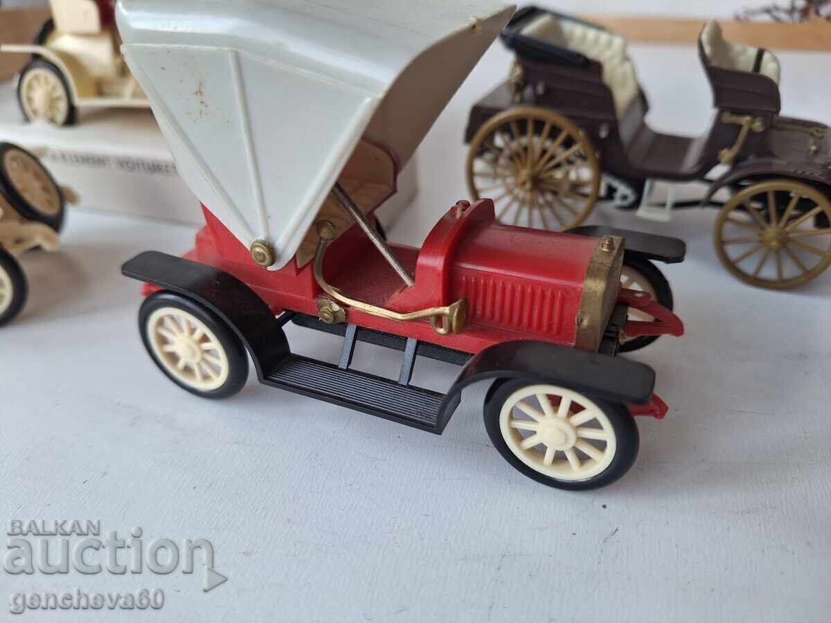 Licitație COLECȚIE Mașinuțe de curse Retro Cehoslovacia
